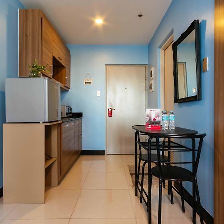 Reddoorz Plus @ Kamuning Quezon City Esterno foto