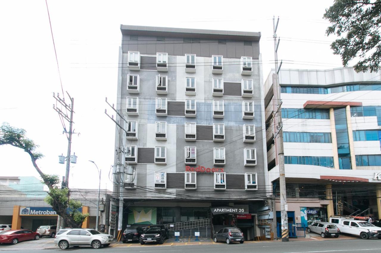 Reddoorz Plus @ Kamuning Quezon City Esterno foto
