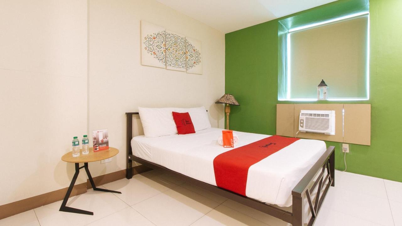 Reddoorz Plus @ Kamuning Quezon City Esterno foto